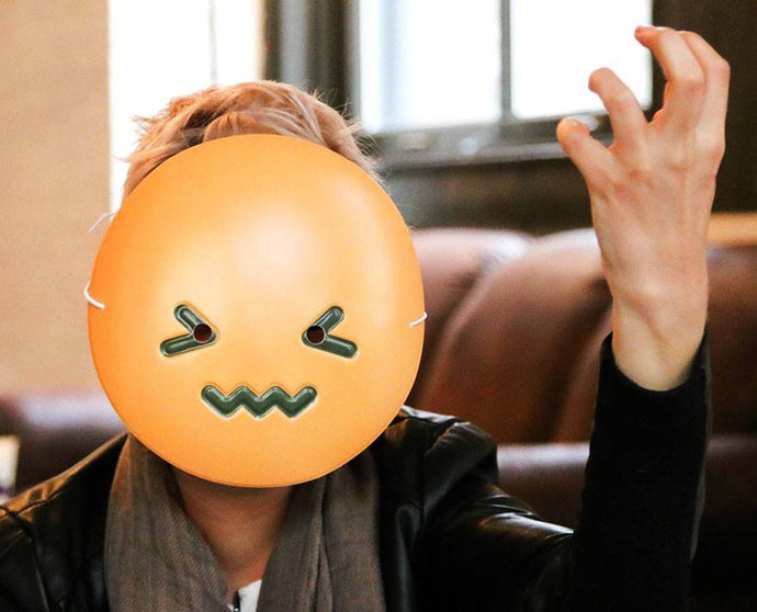 Confounded Emoji Mask
